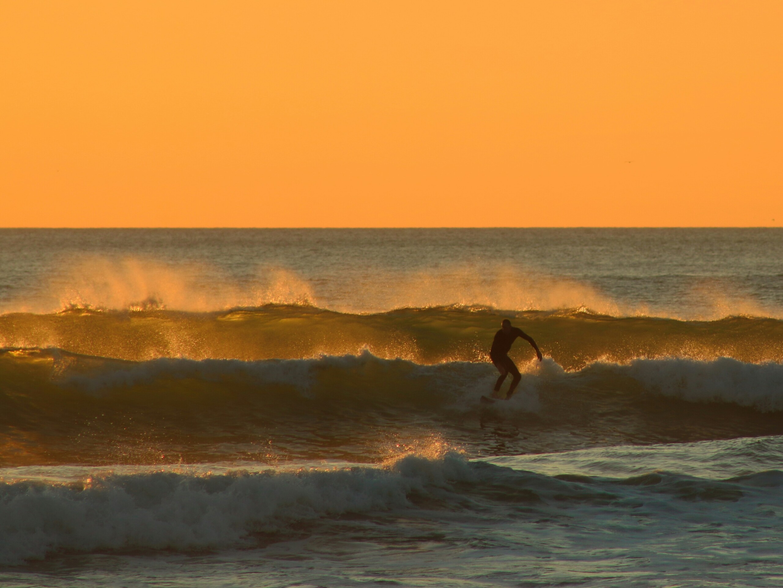 Los Angeles Fires effects surfing