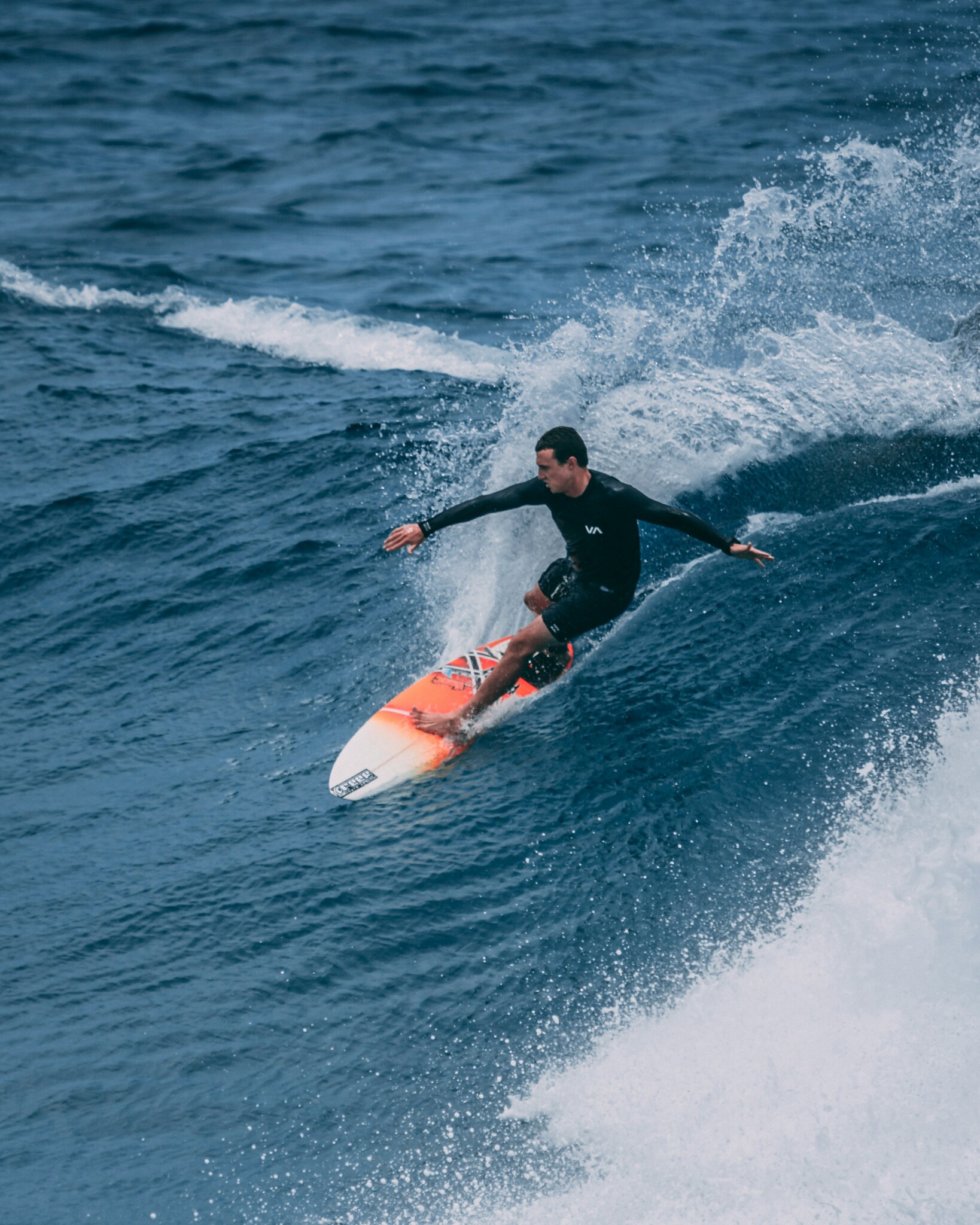 Rail-to-Rail Surfing: Tips from San Diego Surf School